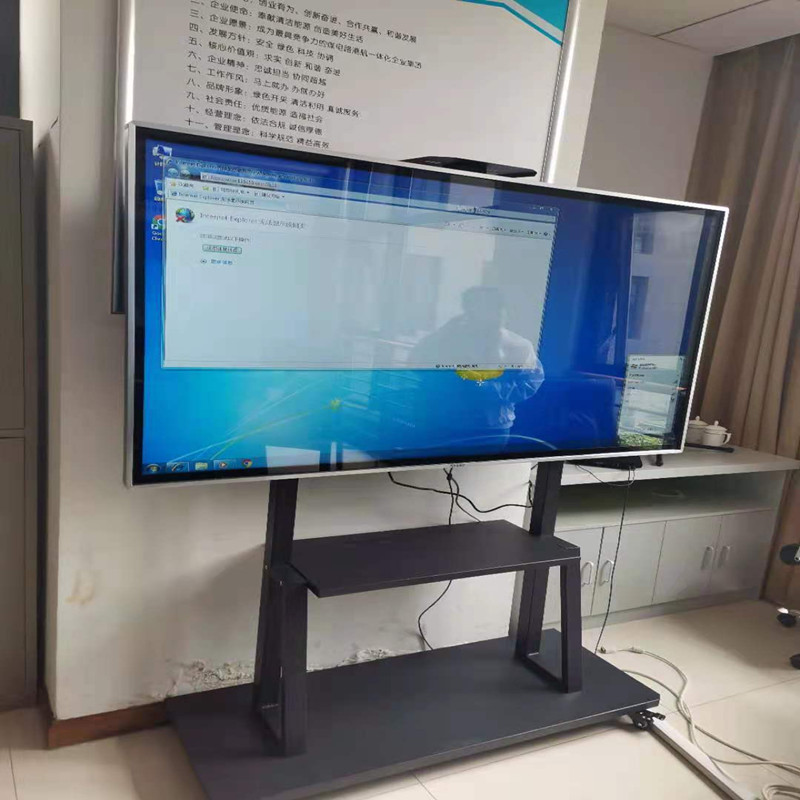 65寸一體機入駐內(nèi)蒙古某公司